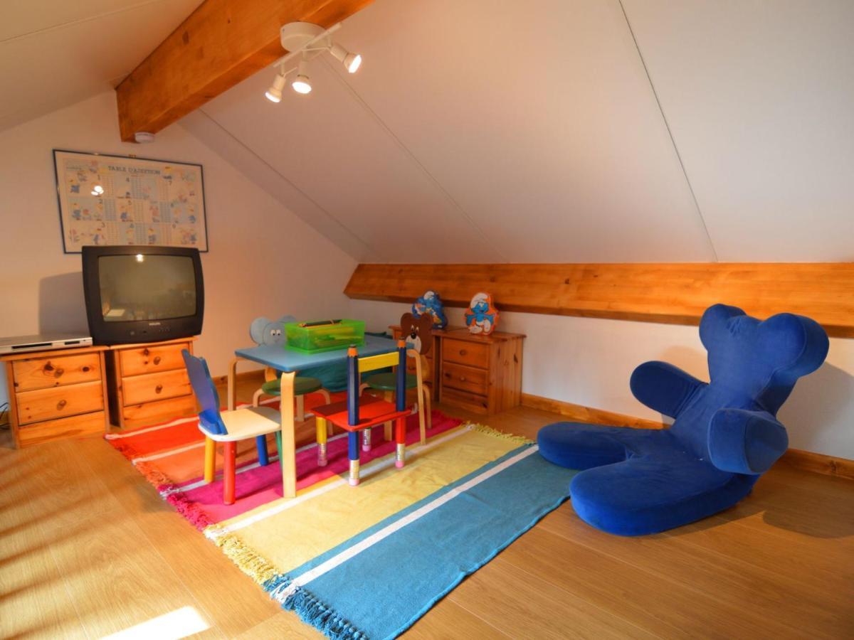 Quaint Holiday Home In Fala N Falaën Екстериор снимка